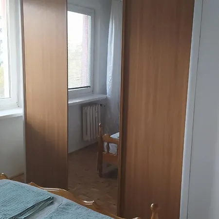 Uroczy Z Bezplatnych Parkingiem * Warschau