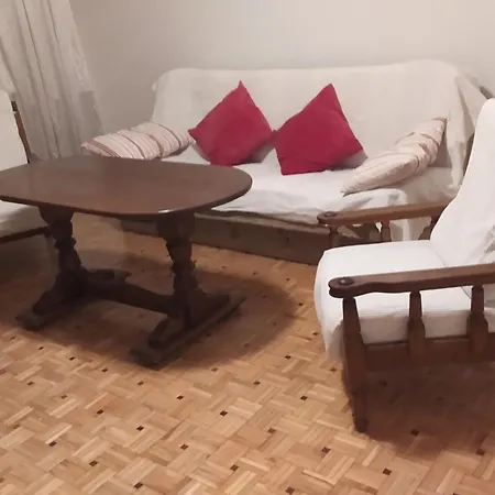 Uroczy Z Bezplatnych Parkingiem Apartmán *